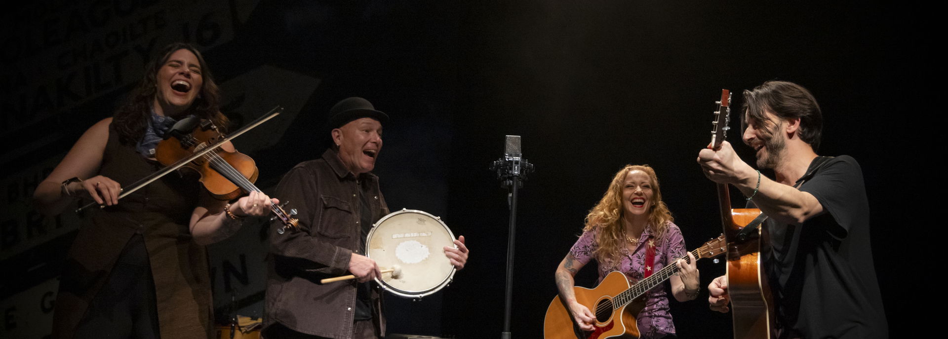 Anneke van Giersbergen - 2025 in De Tamboer - Fotografie: Bullet Ray Anneke van Giersbergen - 2025 in De Tamboer - Fotografie: Bullet Ray