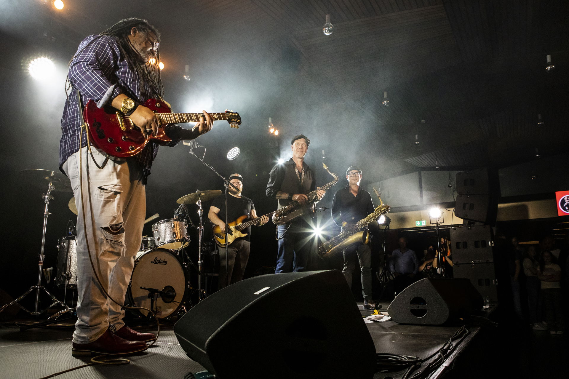 Bluesfestival - Khalif Wailin' Walter -2022 in De Tamboer