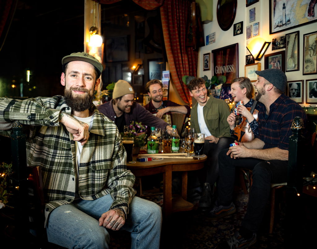 Tammo-zingt-folk-2024-in-de-tamboer