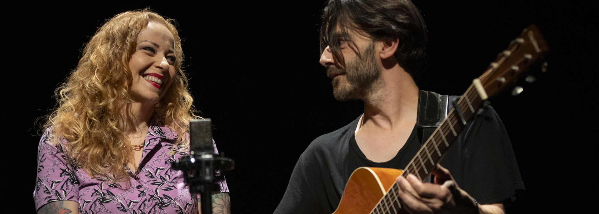 Anneke van Giersbergen - 2025 in De Tamboer - Fotografie: Bullet Ray Anneke van Giersbergen - 2025 in De Tamboer - Fotografie: Bullet Ray