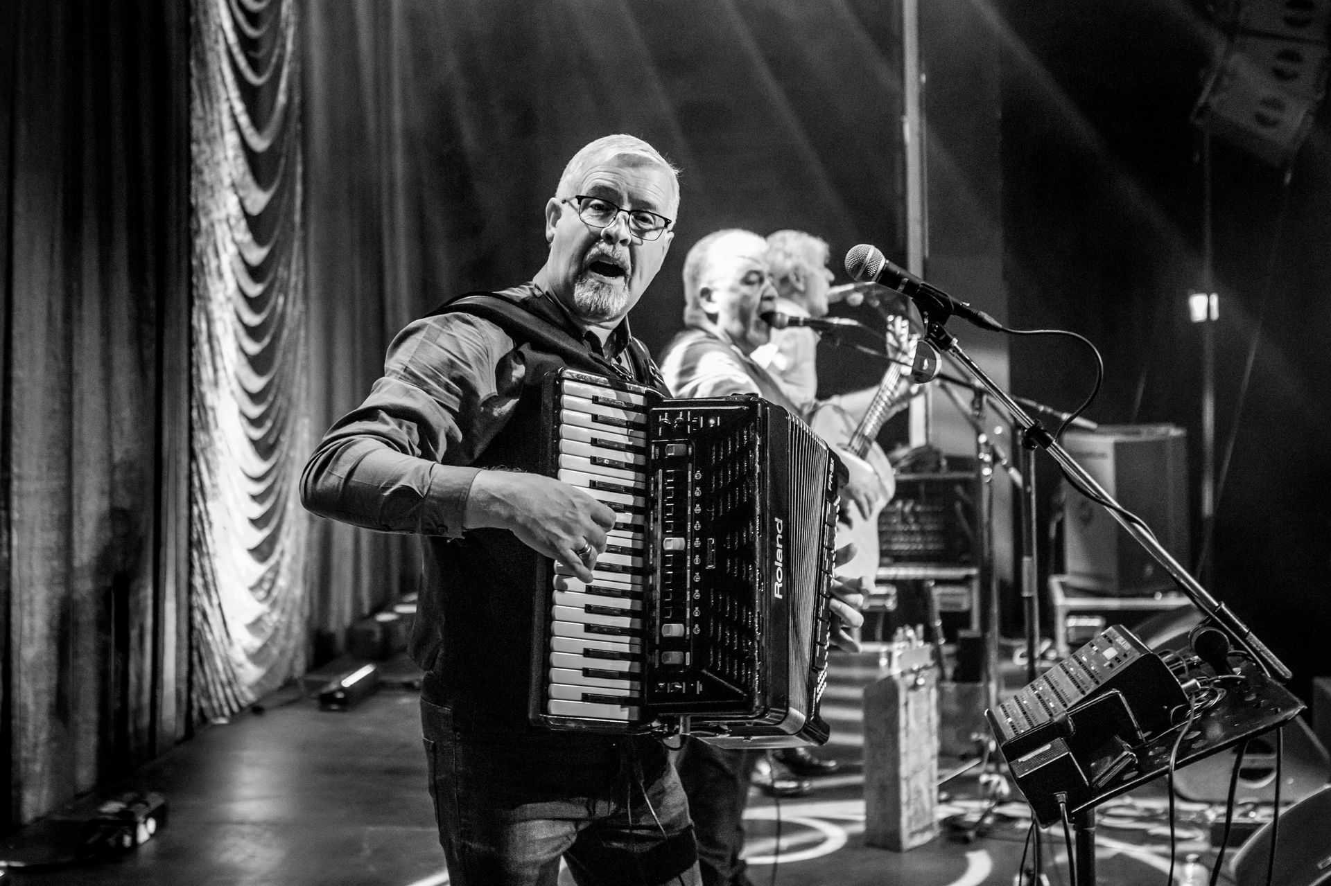 Irish Festival 2022 - Dubh Linn - Anouk Schamper Fotografie - De Tamboer