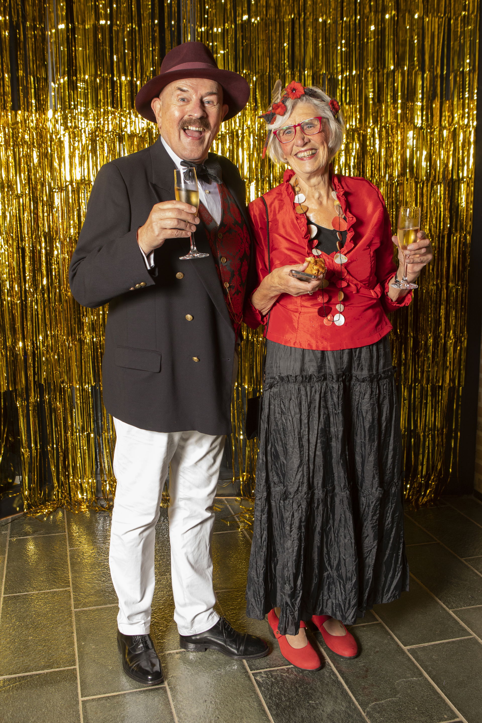 The Roaring Twenties - Bezoekers - Anouk Schamper Fotografie - 2022 in De Tamboer